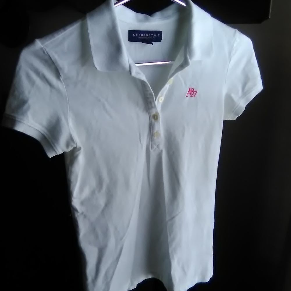 White women Aeropostale shirt